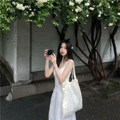 洪布隆城的凯瑟琳